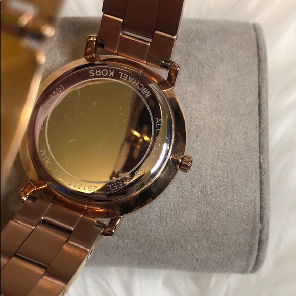 Michael Kors like new watch main image 6